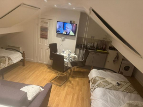 Flat Close to Central London